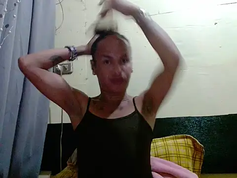 Snapshot of Indaypakay_ts chatting on October 4, 7:46 am Indaypakay ts online show from October 4, 7:46 am