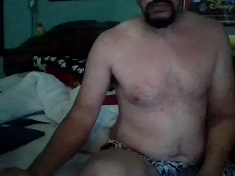 Snapshot of Curved4Pleasure chatting on September 24, 12:14 pm Curved4Pleasure online show from September 24, 12:14 pm