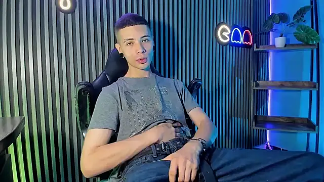 Jefer rick  online show from October 10, 1:16 pm