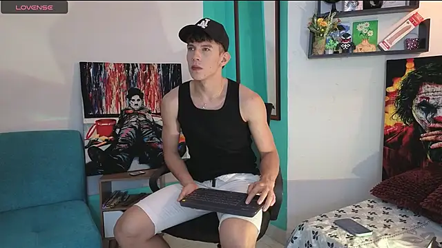 flowers18 online show from March 16, 10:36 pm