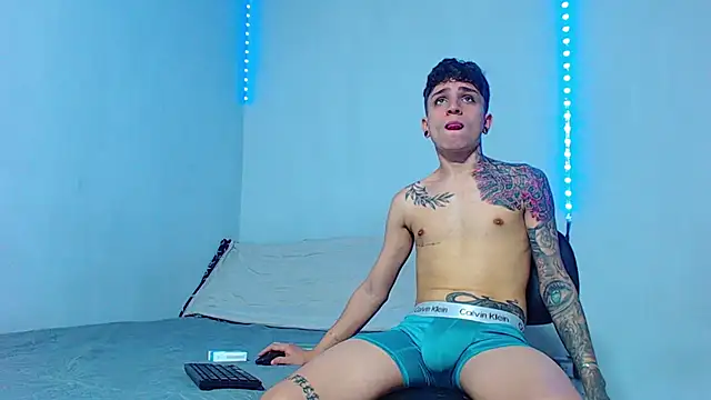 mikecoper 23 online show from December 9, 2:40 pm