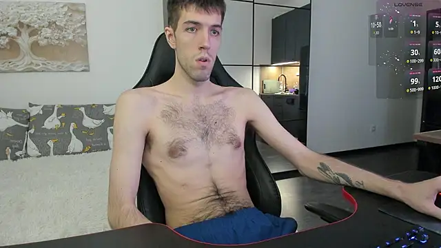 White Dylan online show from February 24, 4:52 pm