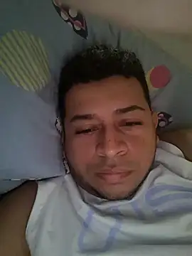 Snapshot of demoledor199 chatting on December 15, 9:42 pm demoledor199 online show from December 15, 9:42 pm