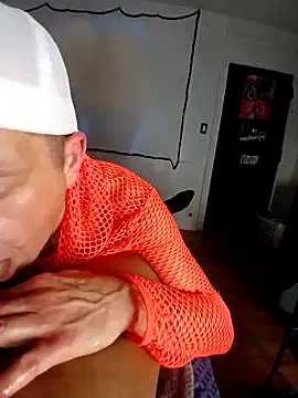 Lovebeingnudefreak online show from October 29, 9:56 am