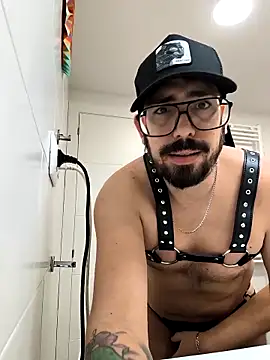 cricrimsBarcelona online show from March 22, 5:41 pm