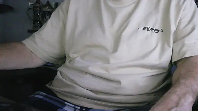 Leo Sanders online show from February 10, 4:17 am