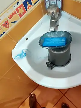 hopeuknowme online show from November 8, 5:32 am