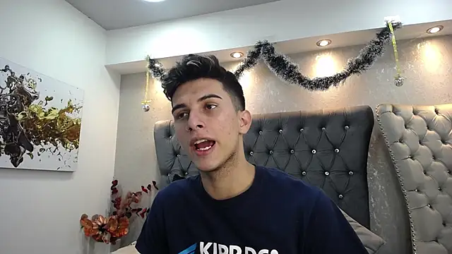 Snapshot of MrWilliseo chatting on December 29, 8:26 pm MrWilliseo online show from December 29, 8:26 pm