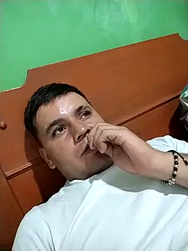 danysotico95 online show from September 28, 8:07 pm