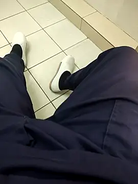 Snapshot of gatmoreno1 chatting on September 17, 6:42 pm gatmoreno1 online show from September 17, 6:42 pm