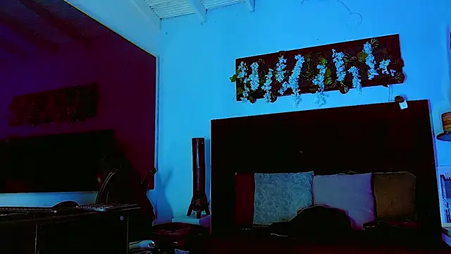 HannibalLester online show from March 9, 7:46 am