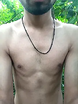 Snapshot of Piyush_2024 chatting on September 22, 1:49 am Piyush 2024 online show from September 22, 1:49 am