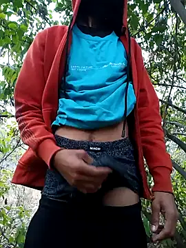 Snapshot of Piyush_2024 chatting on January 16, 1:58 am Piyush 2024 online show from January 16, 1:58 am