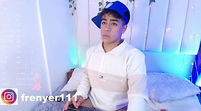 kiing azahell online show from January 22, 2:59 am