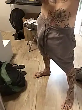 rolesexy online show from April 18, 2:24 am