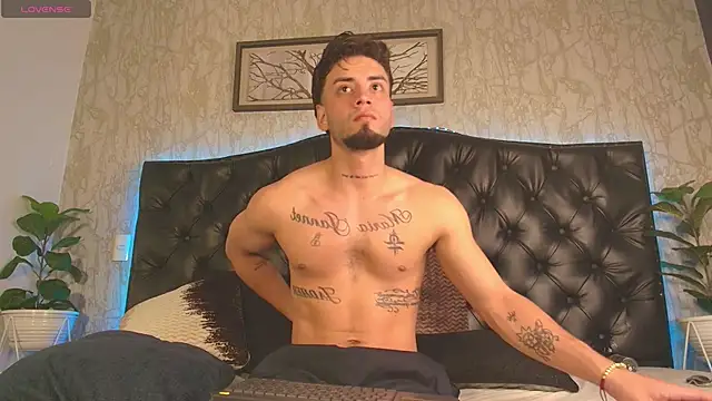 MattDevon online show from February 3, 6:40 am