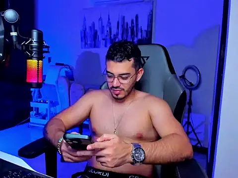 BrunoD31 online show from April 18, 4:14 am