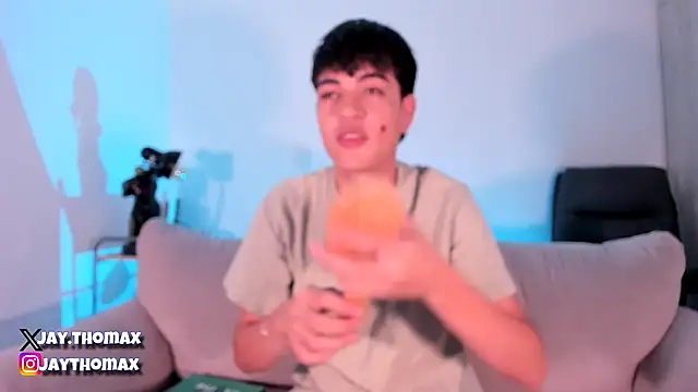 JaycoThomas online show from February 10, 7:49 pm