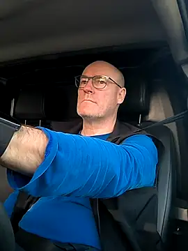 bogland33 online show from April 10, 4:36 pm