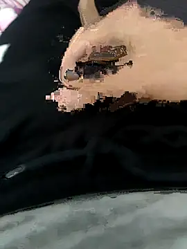 DaanLukaas online show from November 5, 6:59 am