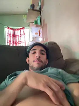 eviltwinyoung online show from May 1, 11:40 pm