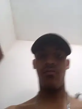 difredis09 online show from April 9, 3:51 pm