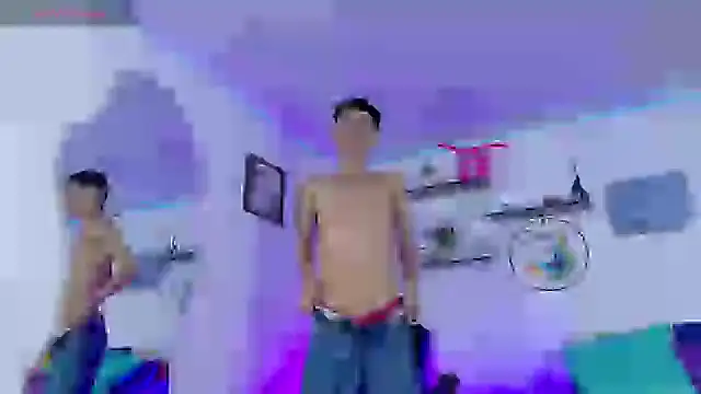 Noah tyler  online show from September 20, 7:58 pm