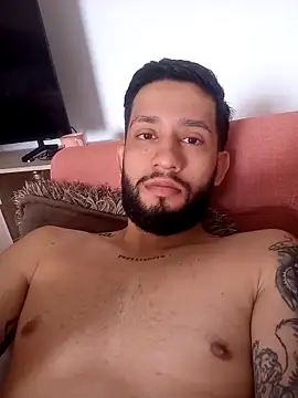 maxXximo777 online show from January 3, 6:46 pm