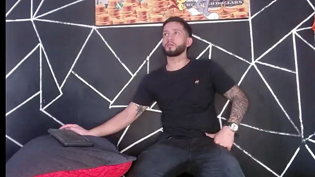 maxXximo777 online show from December 3, 6:49 pm