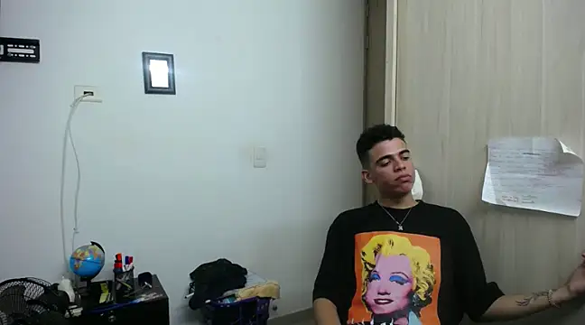 Leo bunny hot online show from December 14, 1:06 am