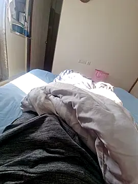 vivanpraj999 online show from November 11, 3:55 am