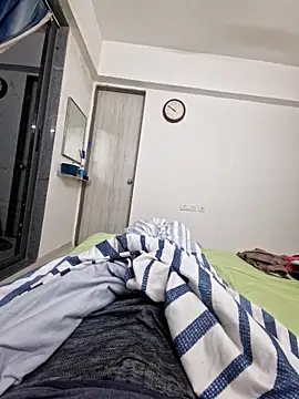 vivanpraj999 online show from November 8, 3:48 pm