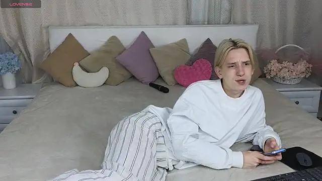 Ron Vils online show from September 11, 6:23 am