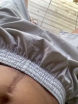 jnsubimisso online show from February 25, 2:33 pm