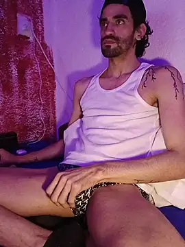 johngil0995 online show from November 23, 8:58 am