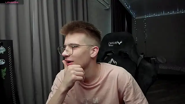 Oscar  xxl online show from January 10, 10:08 am