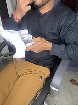 sexyboy09 online show from December 19, 4:02 pm