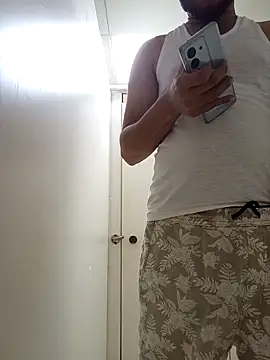 William390 online show from March 13, 8:04 pm