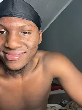 Festivitiesking1 online show from November 26, 11:41 pm