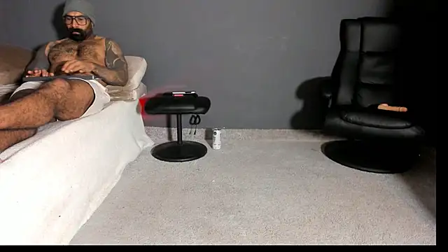 Snapshot of Brock_hurn1 chatting on September 14, 12:23 am Brock hurn1 online show from September 14, 12:23 am