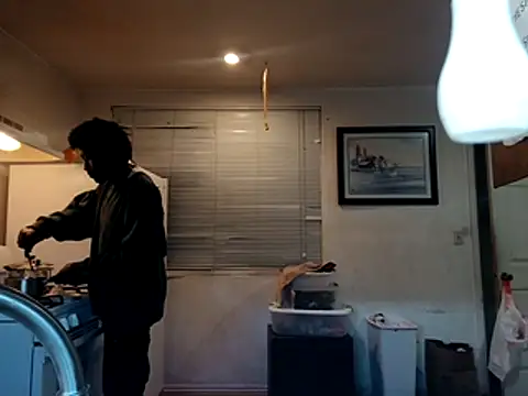 DevinToore online show from January 6, 10:47 pm