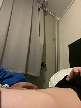 youssef00711 online show from February 8, 7:07 pm