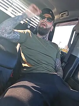 Beardedtattood online show from September 28, 1:20 pm