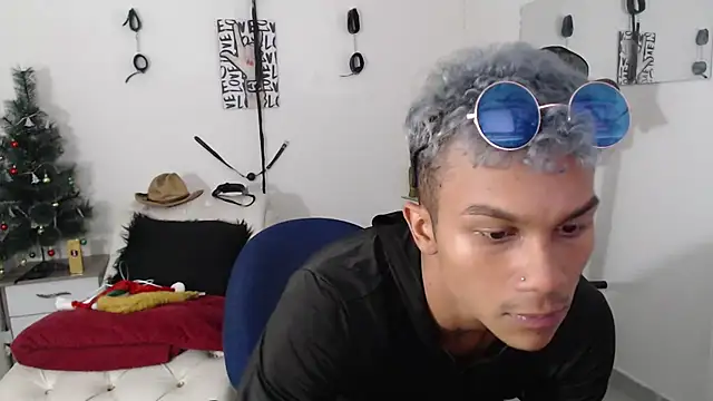 Leonard Price online show from January 9, 1:08 am