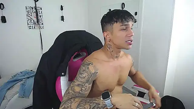 Leonard Price online show from March 8, 2:04 am