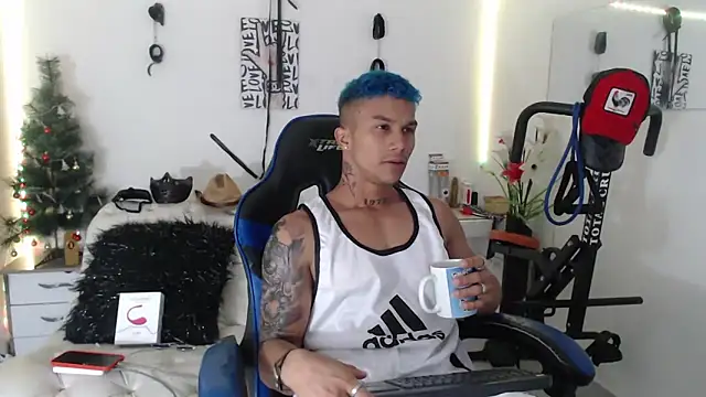 Leonard Price online show from January 31, 2:15 am