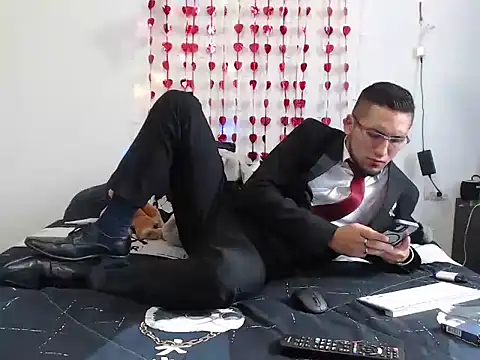 Jeiison duf online show from November 25, 6:32 pm