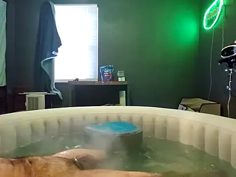 Spunwhiteboy1992 online show from December 16, 8:49 pm