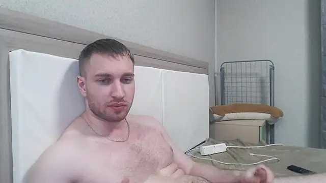 Rascolll online show from February 1, 2:05 pm