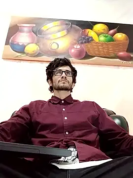 Loggan donnelly online show from April 20, 11:51 pm